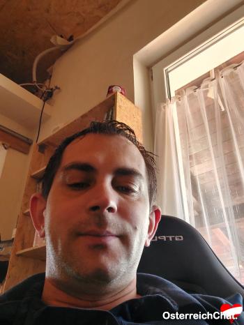 manuel100 - date a Austrian, 100% free manuel100