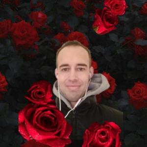 Dominik380
