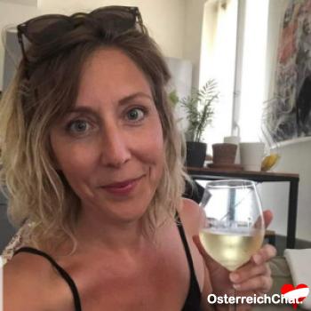 sylvie222 - date a Austrian, 100% free sylvie222